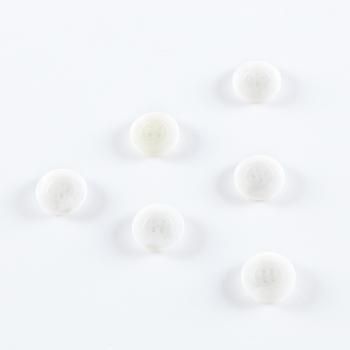 Пуговица с проколами 20 мм пластик 497399 белый